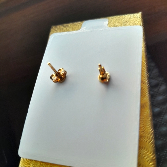 SOLD! 14k Yellow Gold Stud Earrings (Articulated!) - Picture 3 of 3